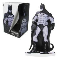 Batman Eduardo Risso Black & White Statue