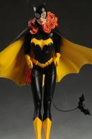 Batgirl Pin-Up Cover Girls Statue