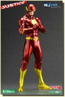 The Flash Barry Allen ARTFX+ Statue