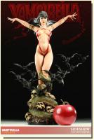 Vampirella Comiquette Statue