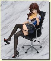 Hatsumi Yuki Secretary Sexy Anime Figure 