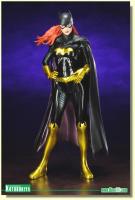 Batgirl ARTFX+ Statue