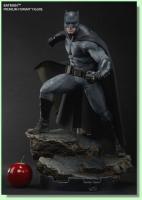 Batman Tthe Caped Crusader Premium Format Figure