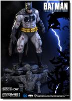 Batman The Dark Knight Returns Statue 