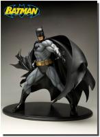 Batman Black Costume ARTFX+ Statue