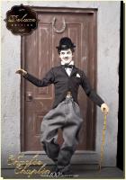 Charlie Chaplin Deluxe Statue