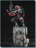 Teenage Mutant Ninja Turtles Raphael Statue