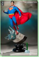 Christopher Reeve As Superman Premium Format Exclusive Figure