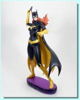 Batgirl Cover Girls Statue