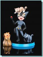 Catwoman Q-Pop Vinyl Figure