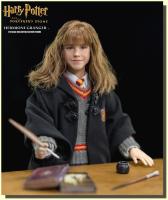 Hermione Granger The Harry Potter Sixth Scale Collectible Figure 